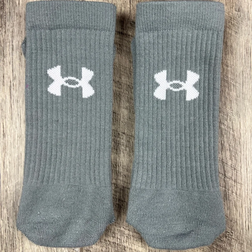 Under Armour size lightly